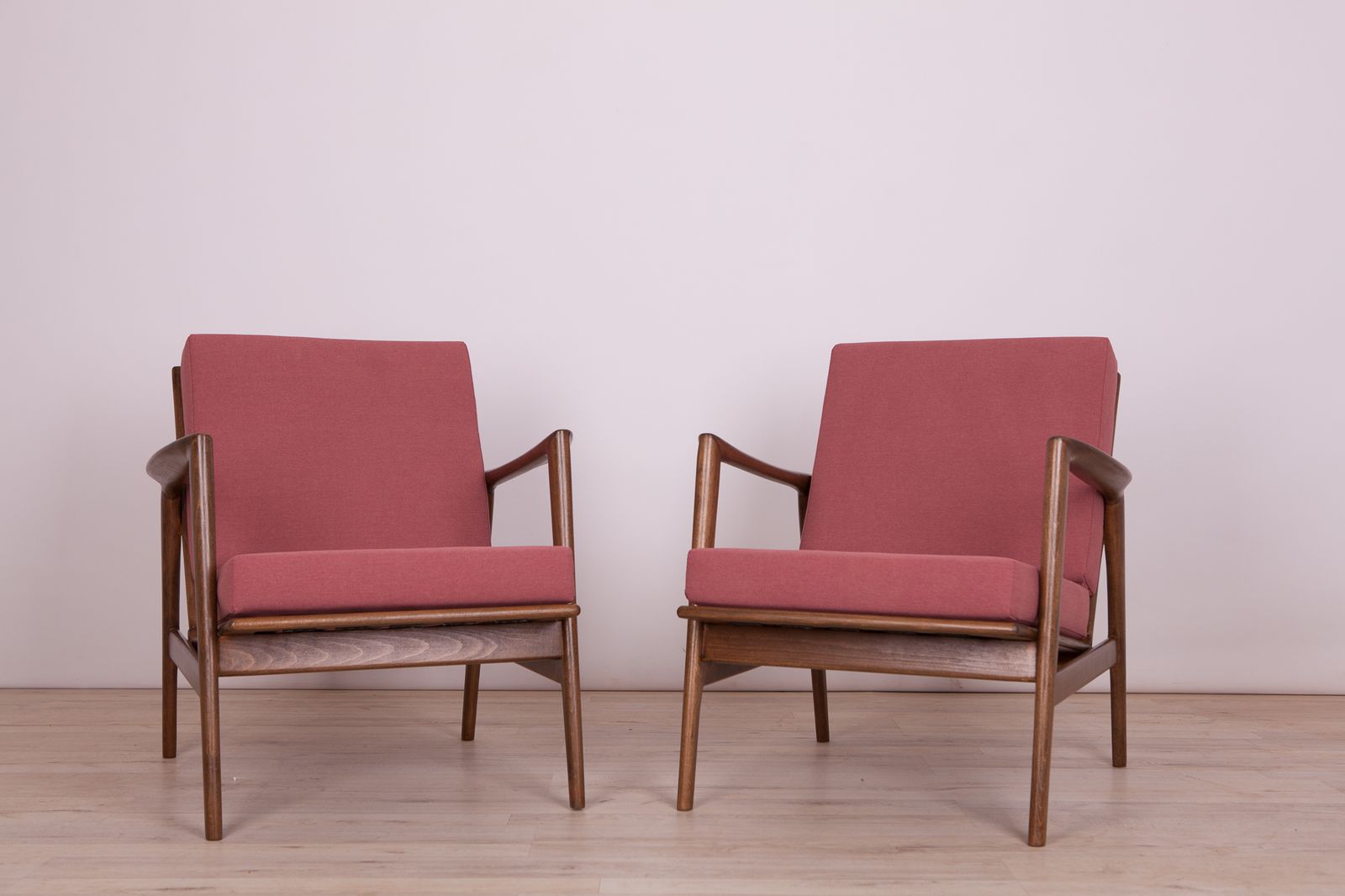 Model 300 139 Armchairs From Swarzędzka Furniture Factory, 1960s, Set Of 2 photo for sale