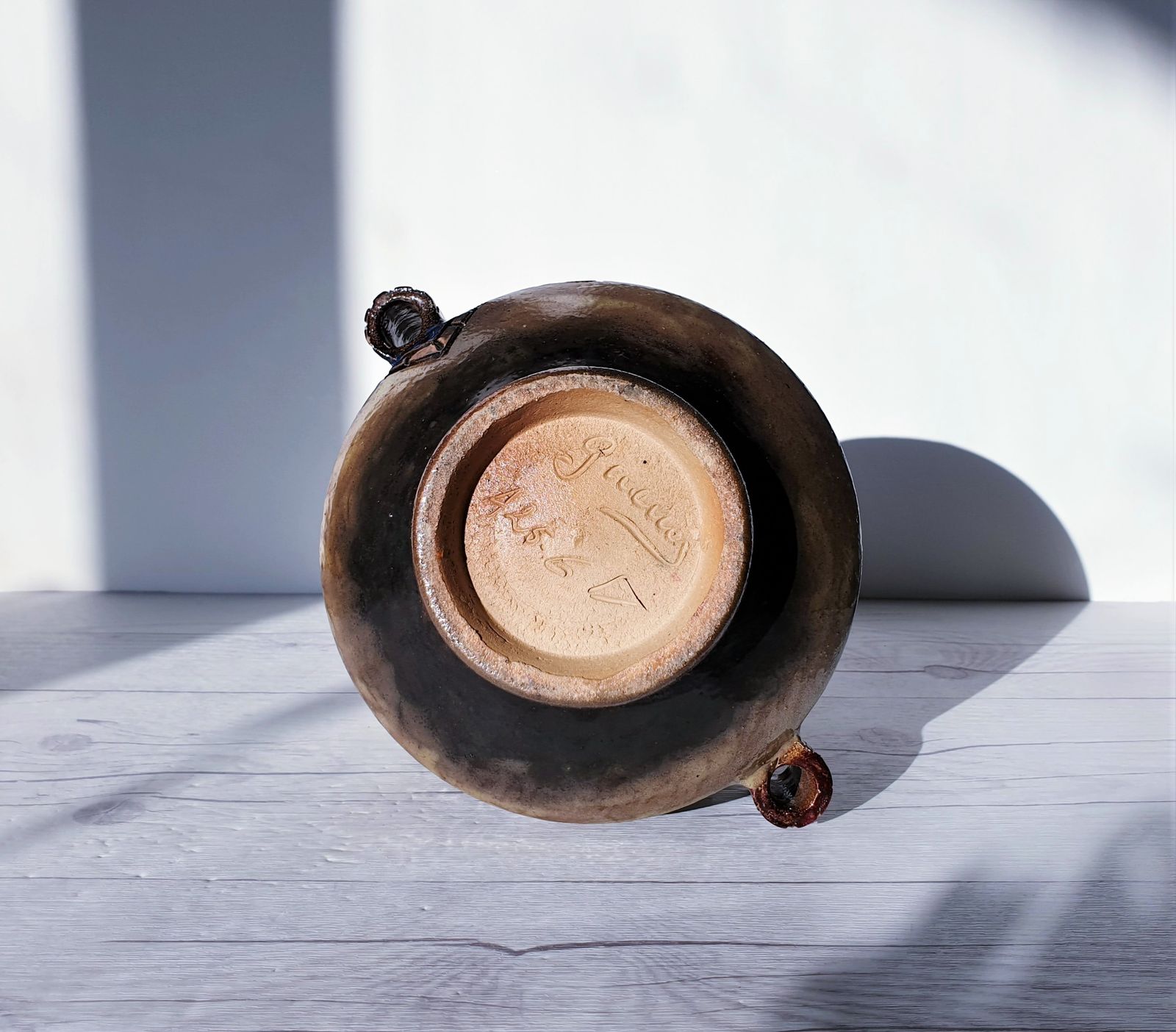 Guérin  By Roger Guérin, Double Sided Decor Salt Glaze Stoneware Vase | 1940s, Belgian, Rare photo vinterior