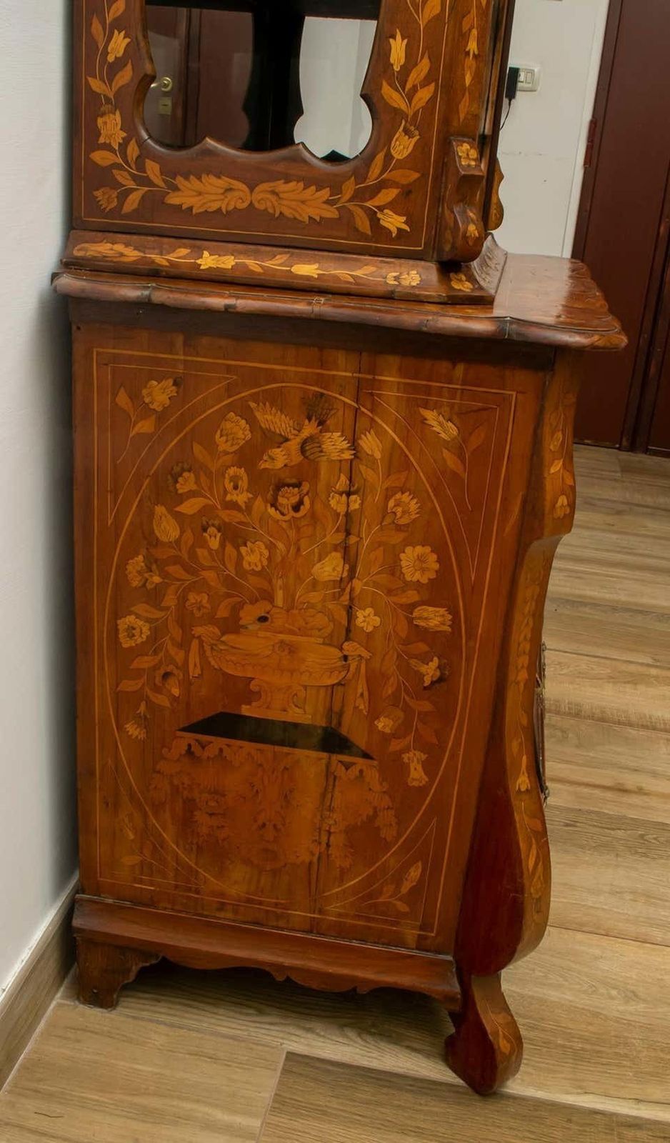 photo furniture 18th Century Dutch Trumeau Walnut With Maple Wood Inlays, Netherlands, 1760