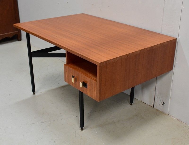 Double Desk In Teak Veneer, Vintage Spirit, Attributed To G. Guermonprez   1950/1960 photo Furniture
