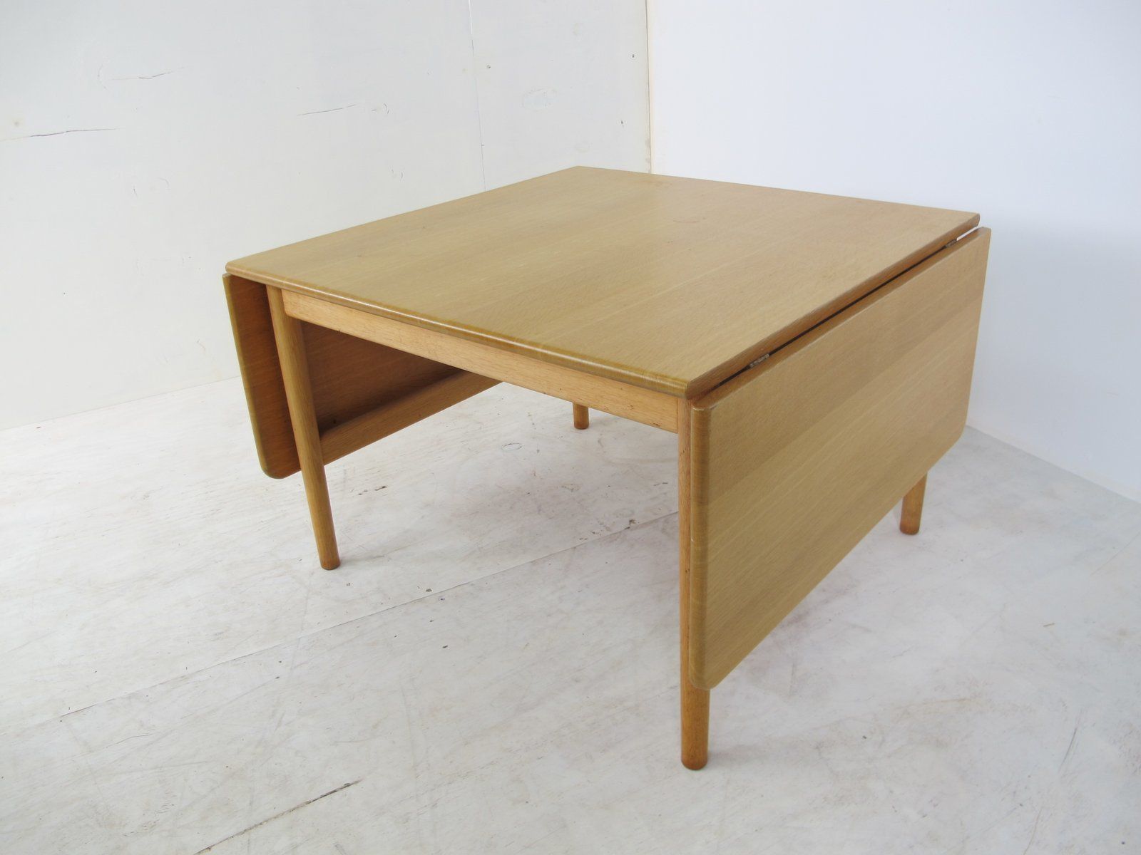 Scandinavian Oak Coffee Table By Hans J. Wegner For Pp Møbler, 1960s photo vintage
