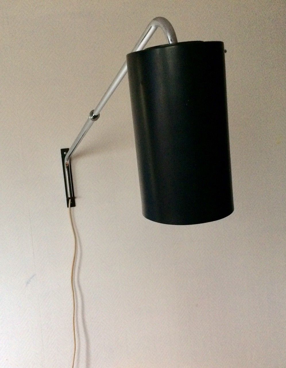 Mid Century Design Uitschuifbare Cilinder Wandlamp Uit De Jaren 1960 photo for sale