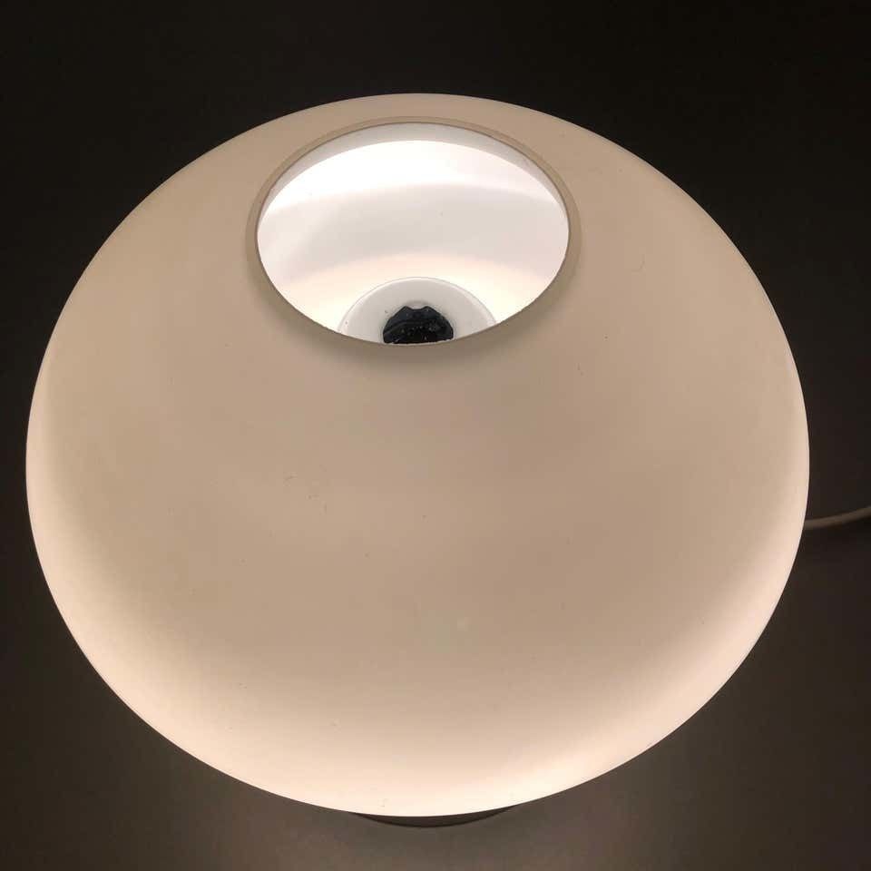 photo vinterior Original Modernist Mushroom Sputnik Table Light With Opal Shade, Italy, 1970s