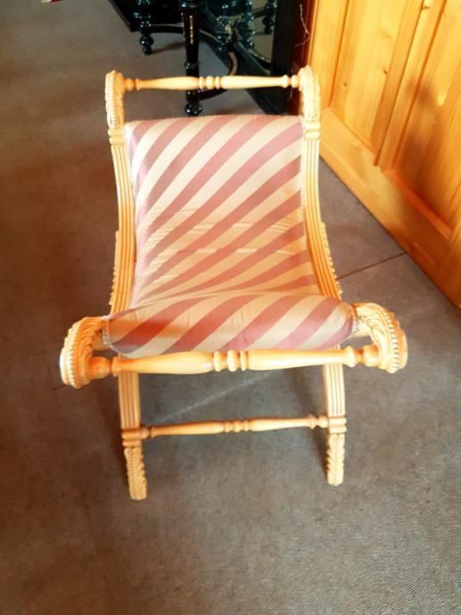 Venetian Armchair photo vinterior