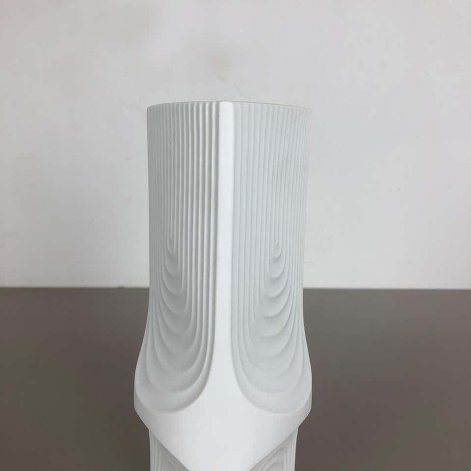 Original 1970s Op Art Biscuit Porcelain German Vase Made By Ak Kaiser, Germany photo 300.0