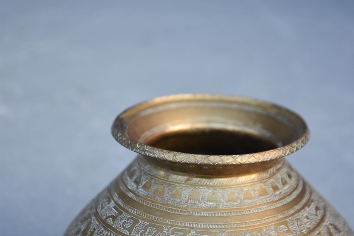 Engraved Copper Vase From The Indies Late 19th Century With Lions photo 328.0