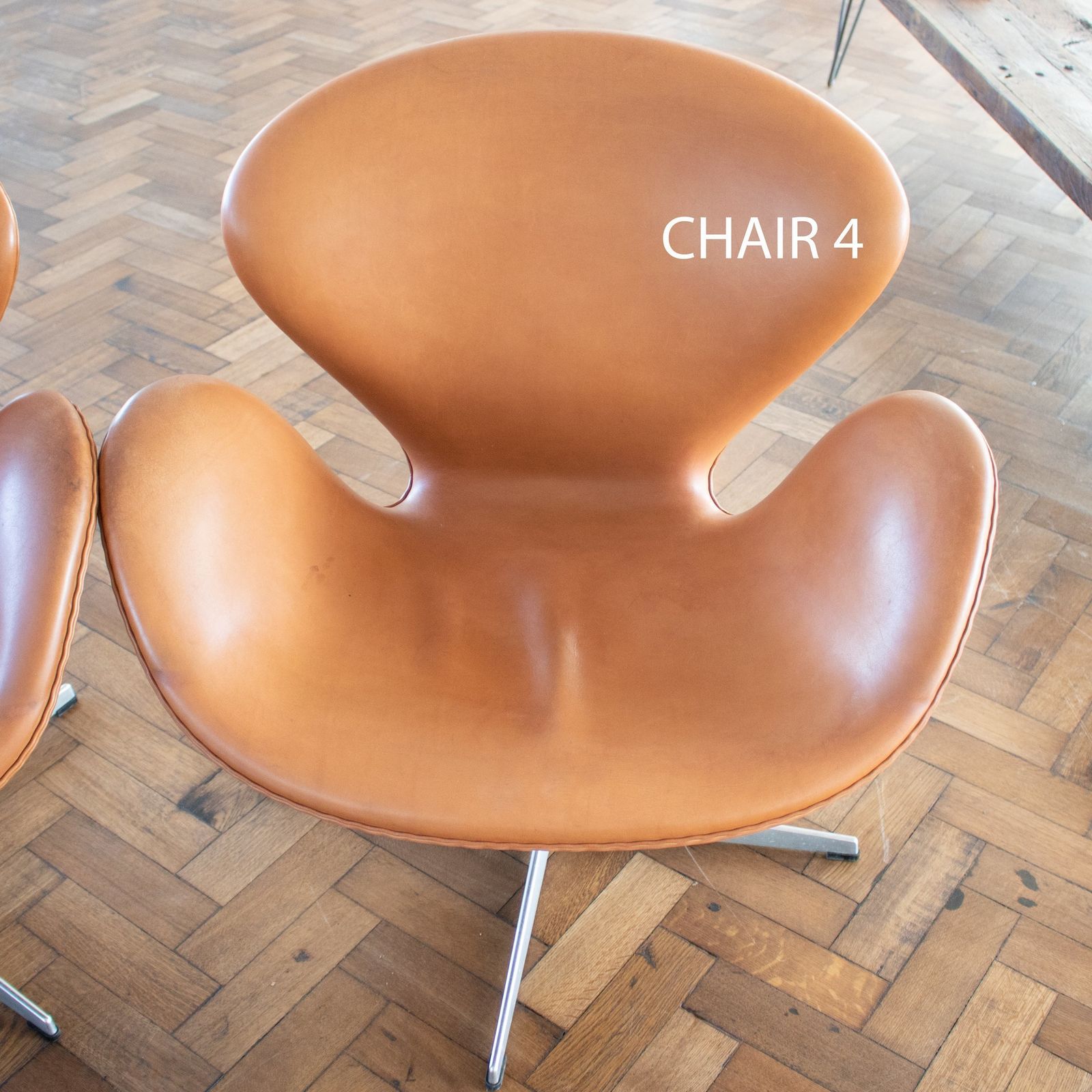 Republic Of Fritz Hansen Swan Chairs In Leather (Sef Of 4) photo vintage