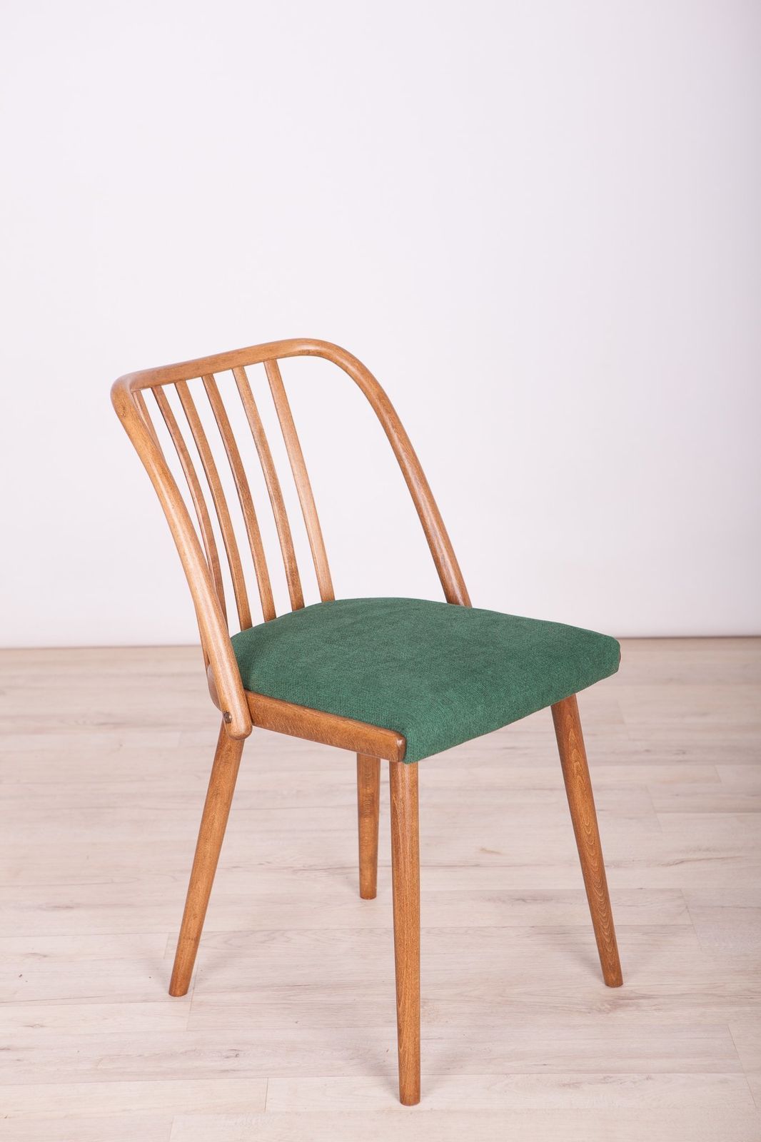 Green Dining Chairs By Antonín šuman For Ton, 1960s, Set Of 4 photo Furniture