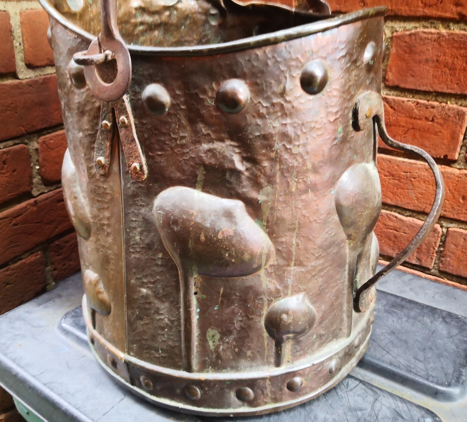 Superb Antique Arts And Crafts Art Nouveau Beaten Copper Coal Bucket photo buy