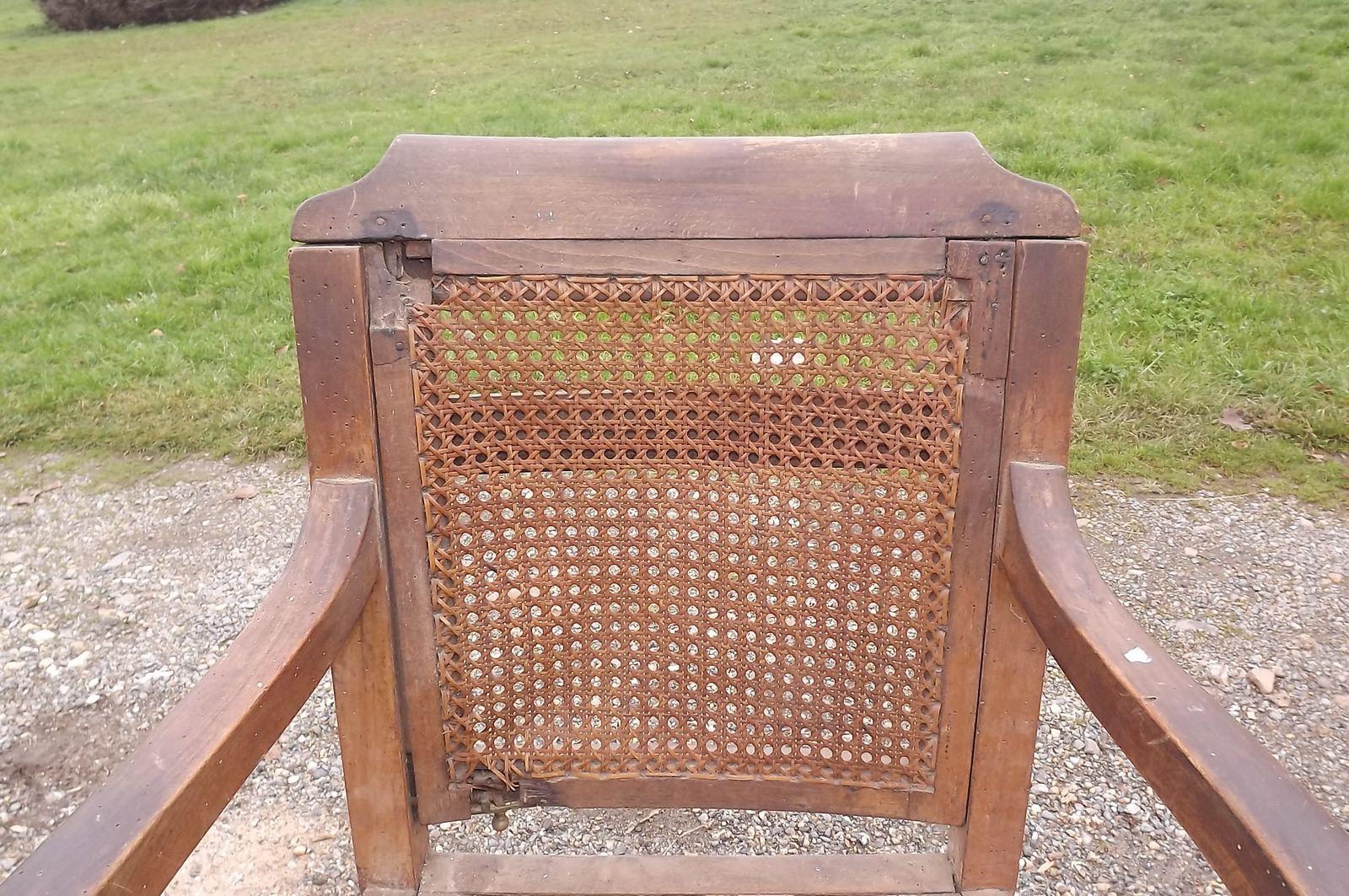 Chair Ran 30 Years photo Furniture