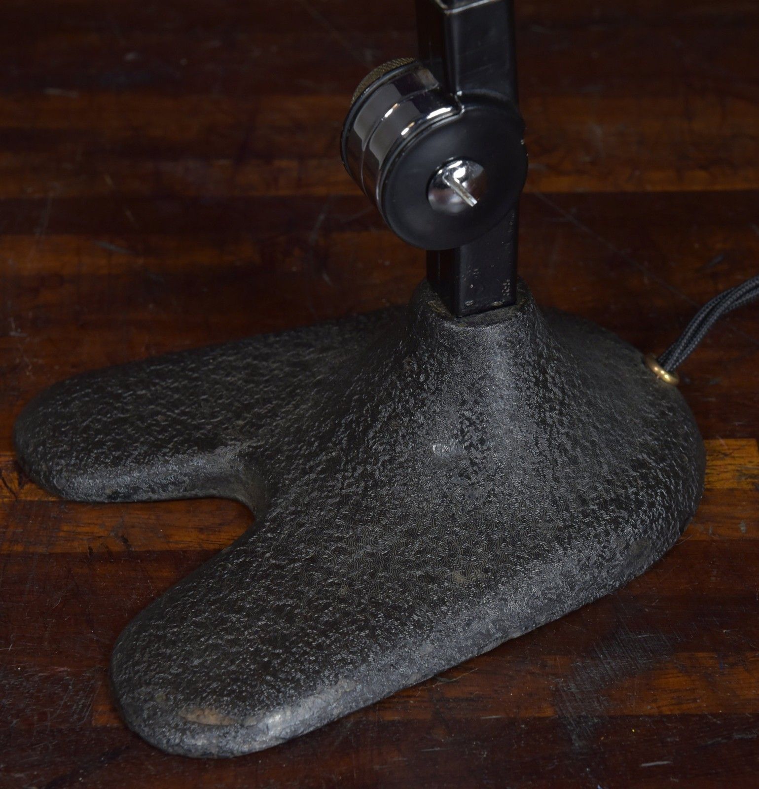 Metal Antique Desk Lamp photo furniture