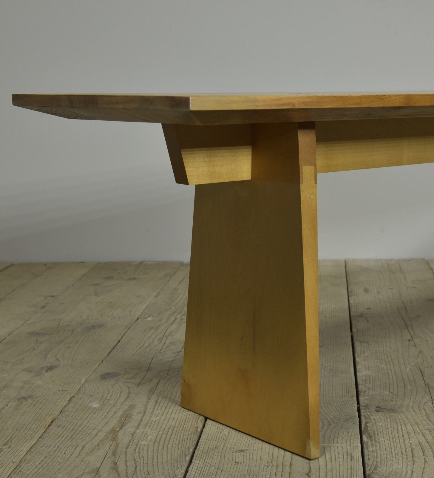 Scottish Elm Coffee Table photo 1015.0