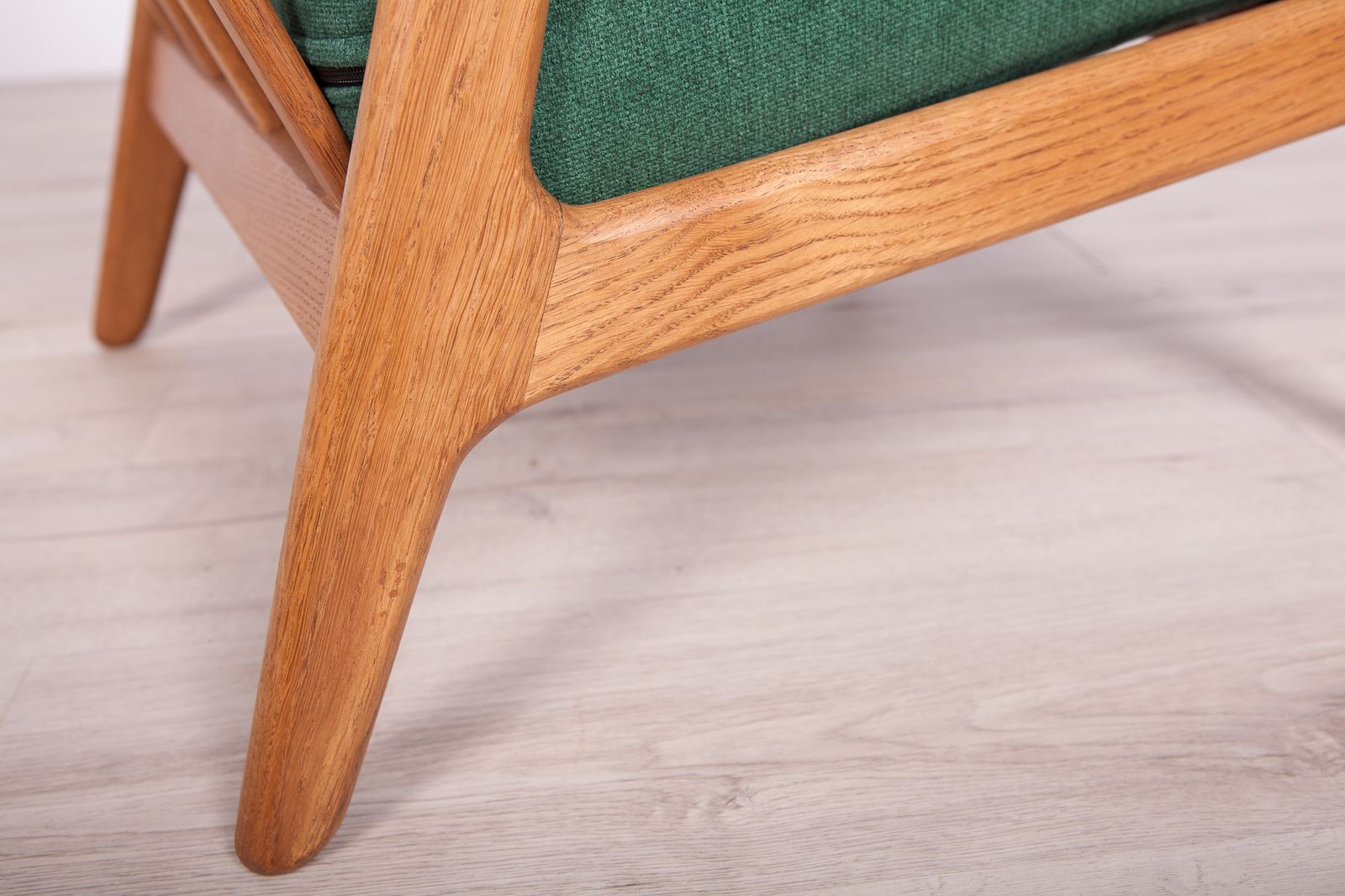 photo vinterior Danish Oak Armchair By Brockmann Petersen For Randers Møbelfabrik, 1960s