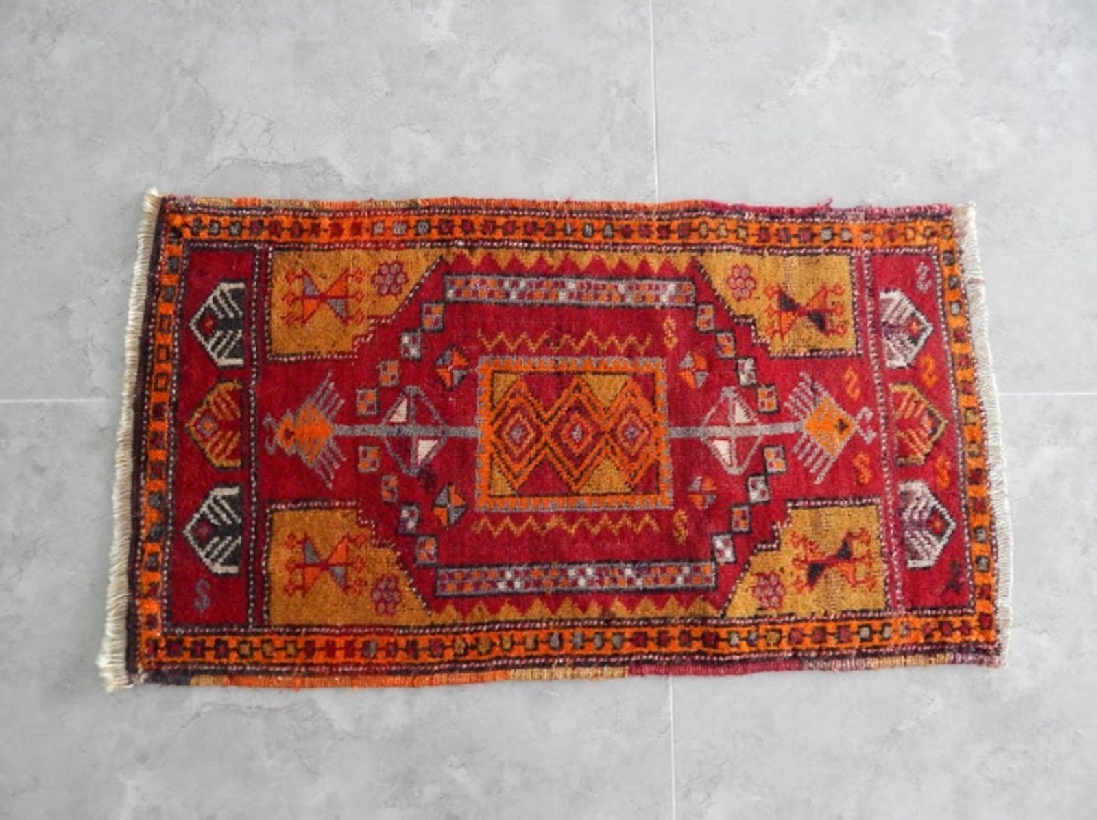 Vintage Distressed Oushak Runner Rug, 1970s photo vintage