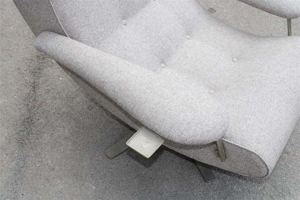 Swivel Armchair Guido Bonzani For Tecnosalotto 1970s Gray Fabric And Steel photo for sale
