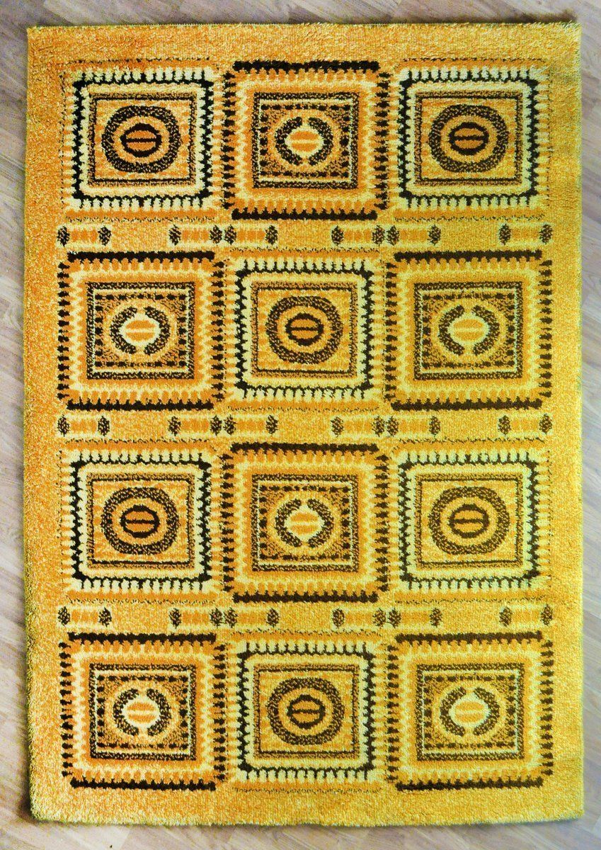 Geel Hippie Mozaïek Tapijt, Jaren 1970