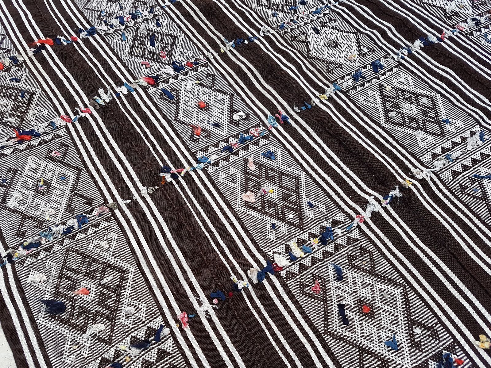 Vintage Kurdish Kilim Rug, 1970s photo vinterior
