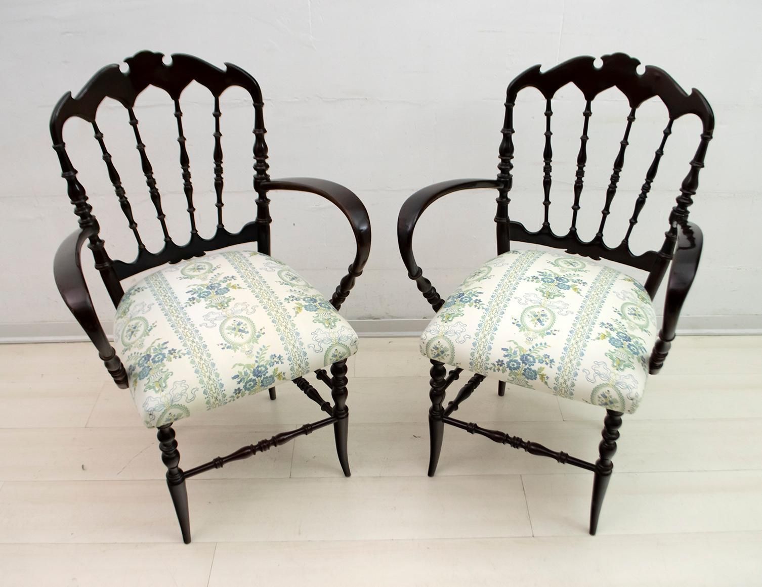 photo for sale Pair Of Giuseppe Gaetano Descalzi Midcentury Italian Chiavari Armchairs, 1950s