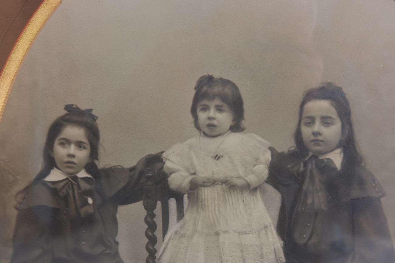 Photo Portrait Of Children Late Nineteenth photo for sale