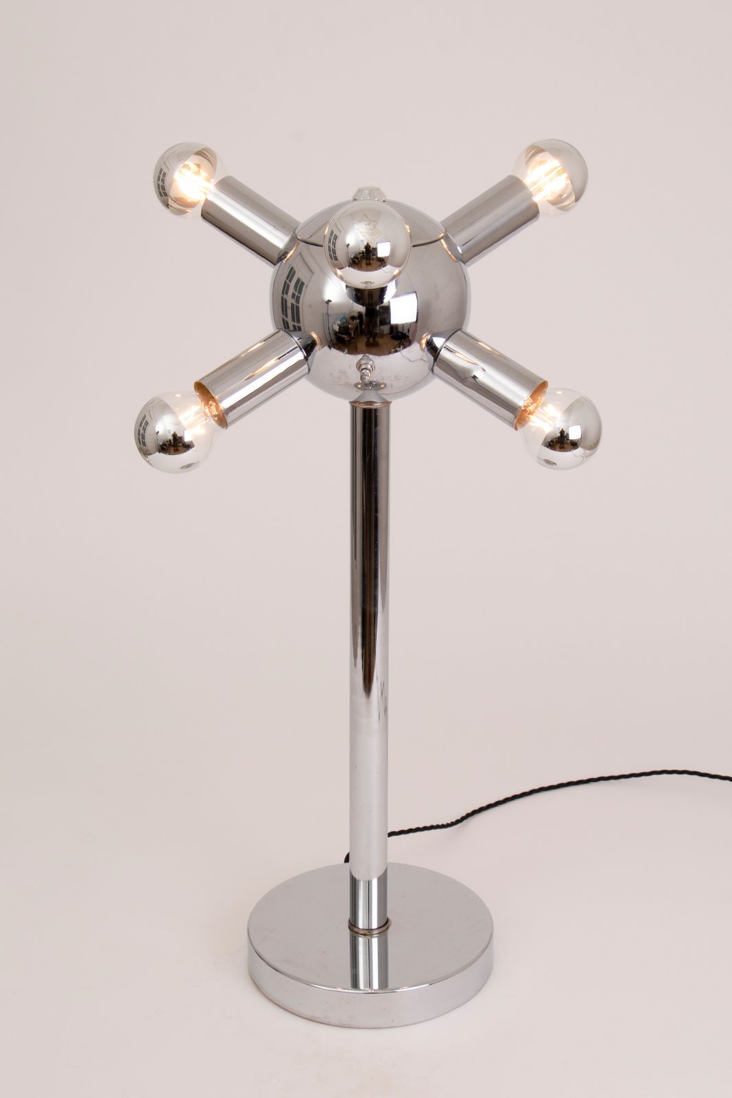 American Midcentury Space Age Chrome Sputnik Table Lamp By Underwriters Laboratories C.1960 photo for sale