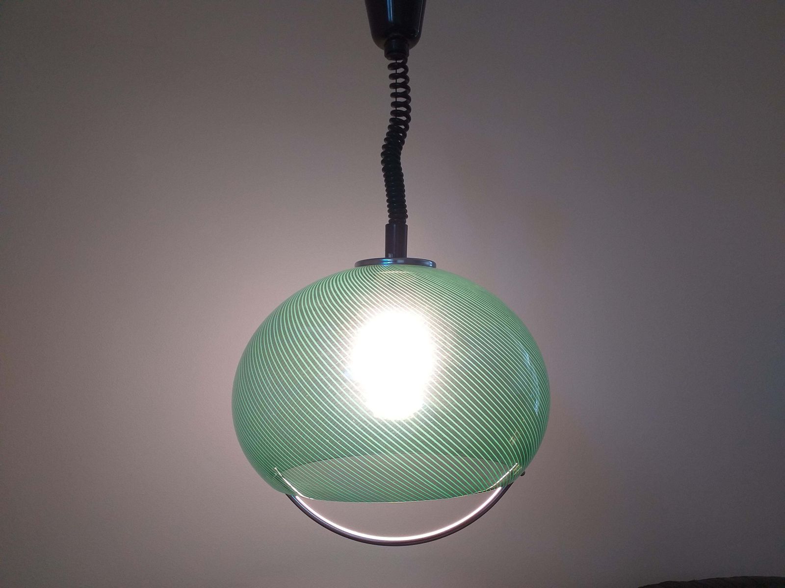 Mid Century Hanglamp Meblo, Ontworpen Door Harvey Guzzini, Italië, Jaren 1970. photo for sale