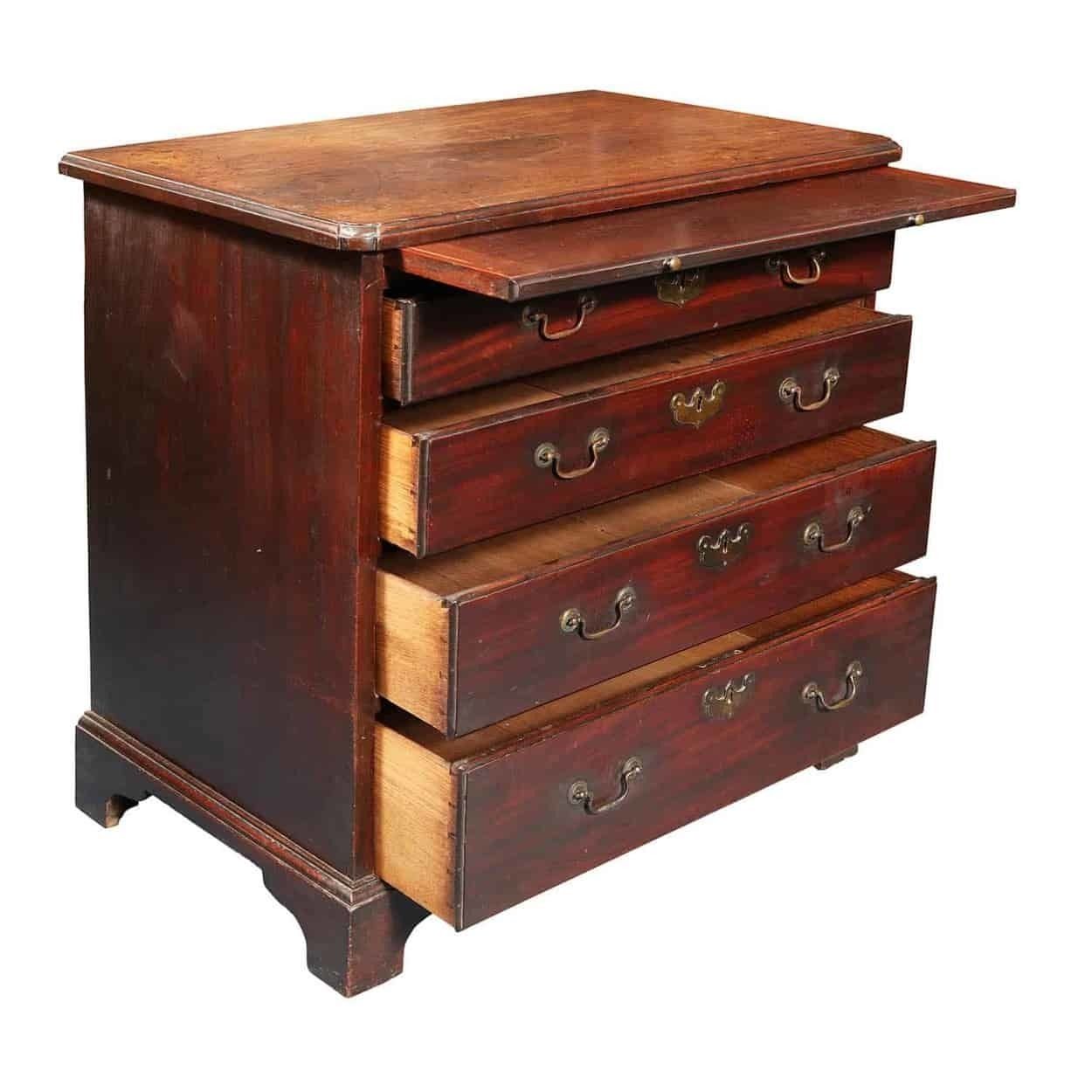 Early 18th Century George II Mahogany Chest Of Drawers photo furniture