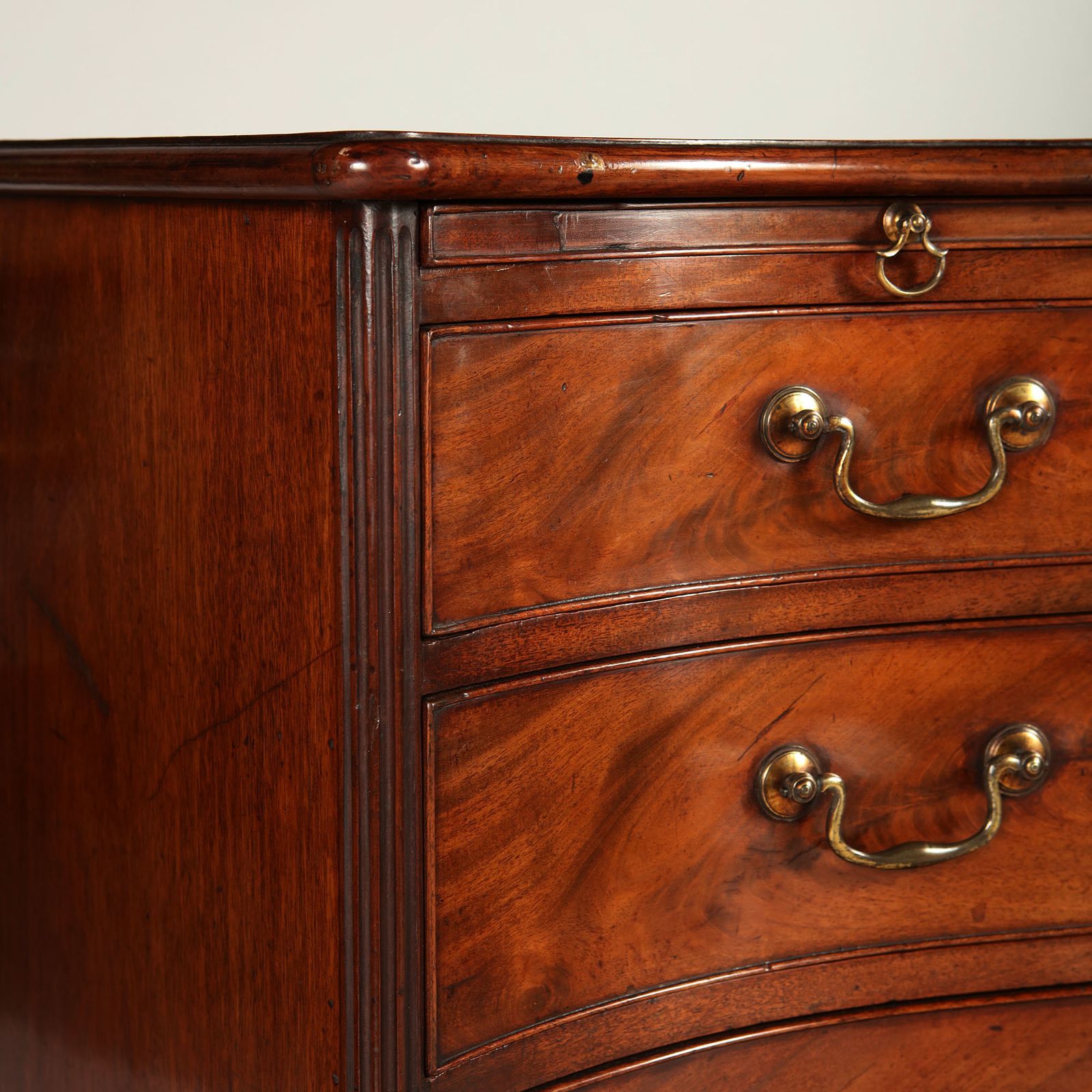 Fine George III Chippendale Chest Of Drawers photo Furniture