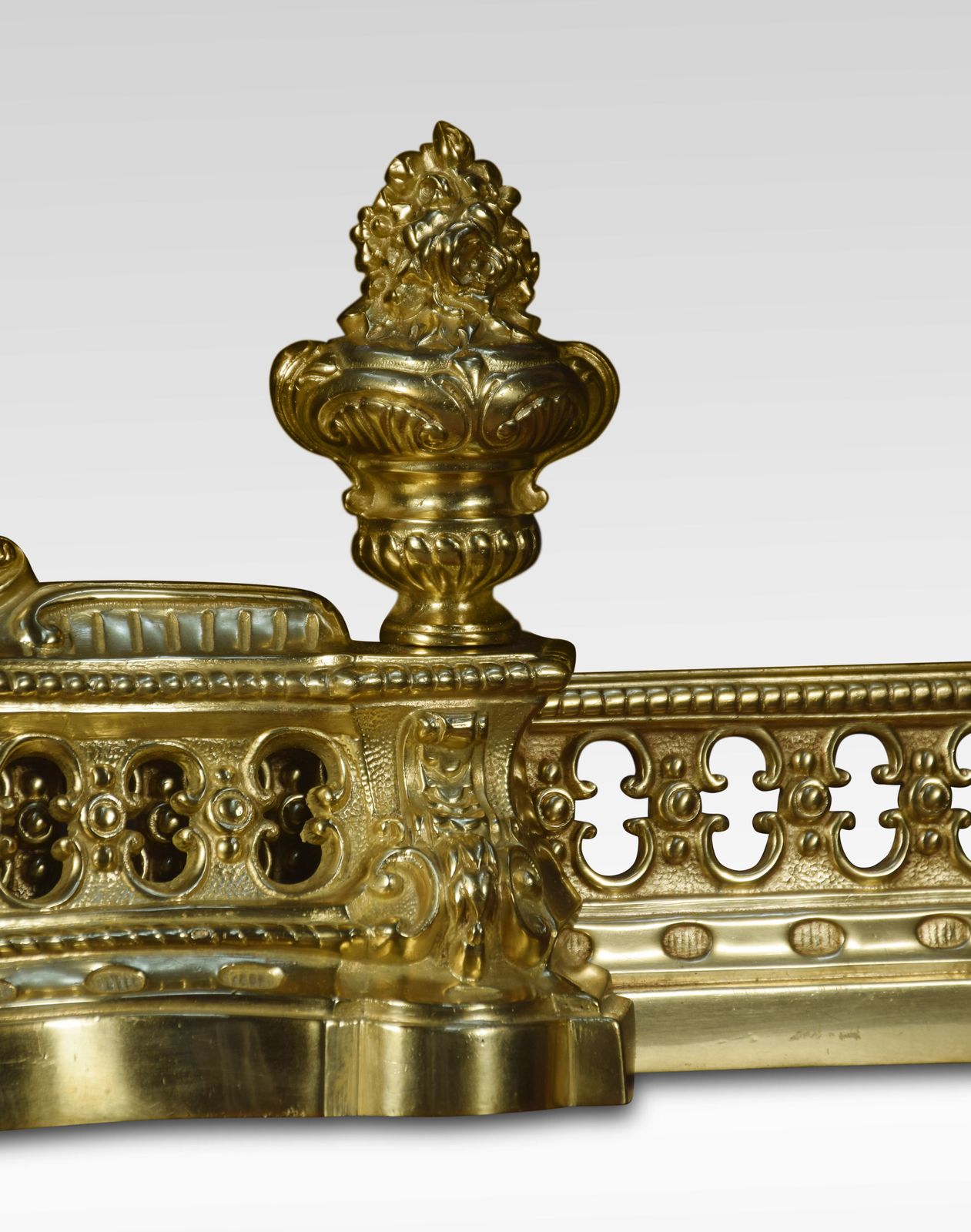 19th Century Adjustable French Gilt Brass Fender photo vinterior