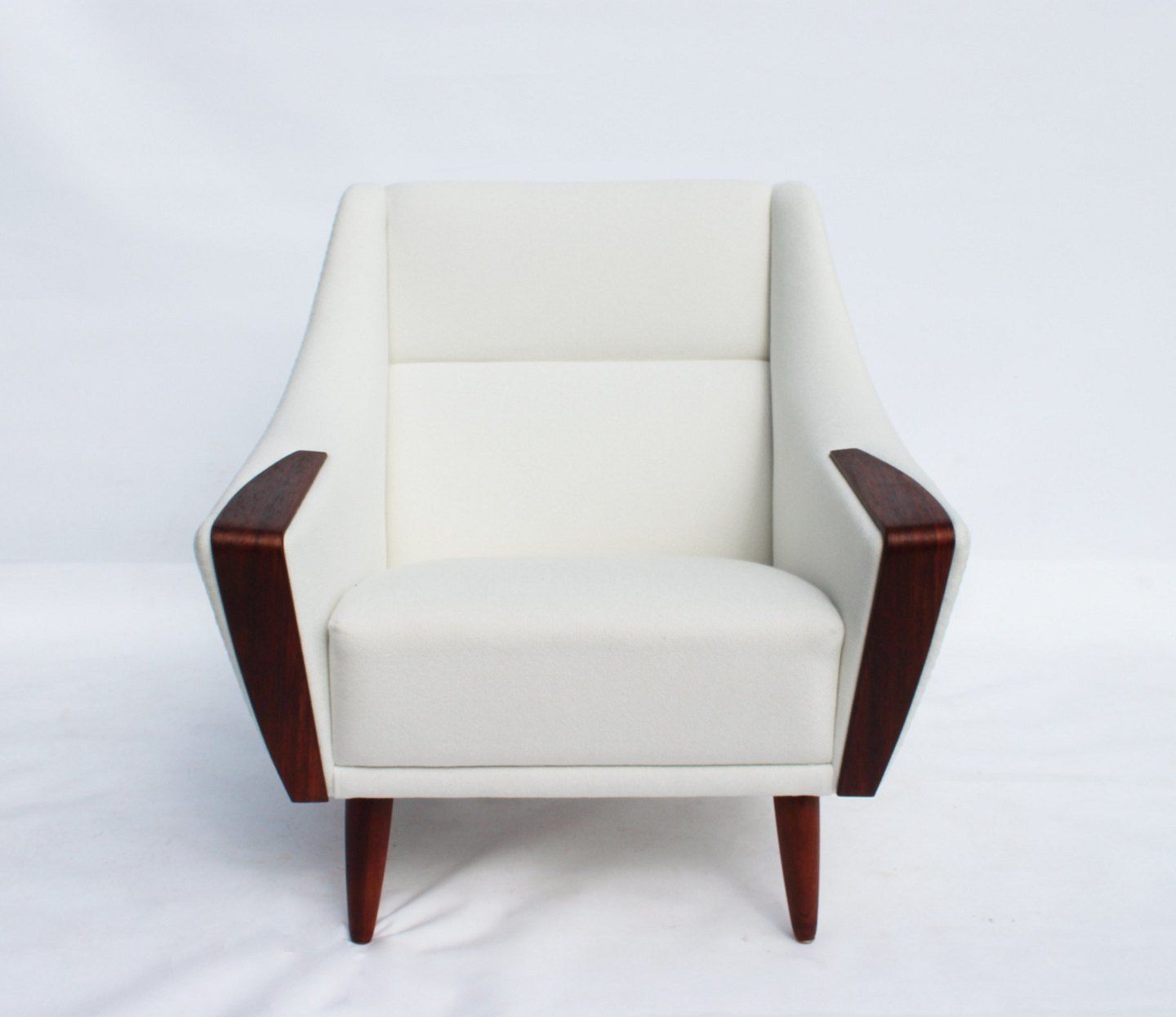 Armchair With Low Back Upholstered In White Fabric With Rosewood Of Danish Design From The 1960s photo furniture