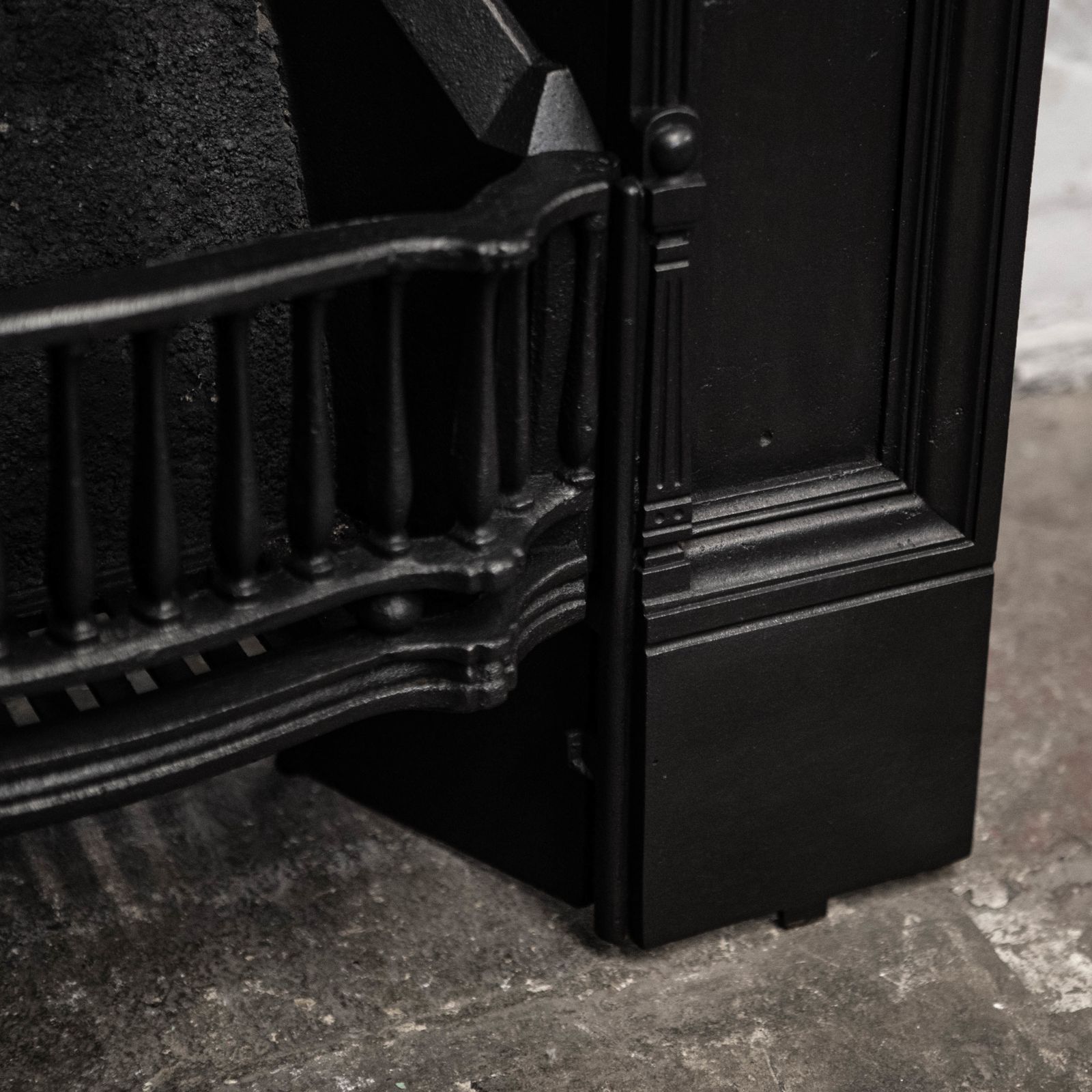 photo furniture Antique Cast Iron Combination Fireplace
