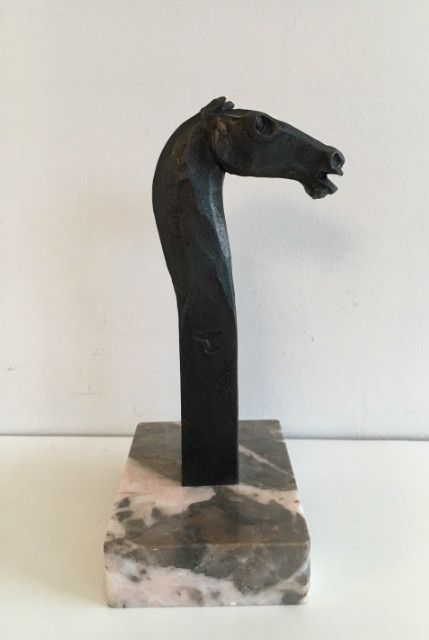 Freddy Franckaert Kuntsmind. Stylish Horse Head Sculpture. Circa 1920