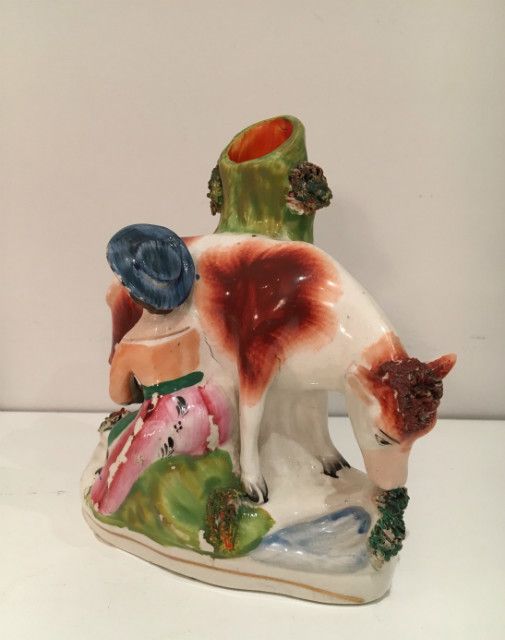 Staffordshire. Pair Of Characters Treating Cows (Need Some Restorations). Circa 1880 photo vinterior