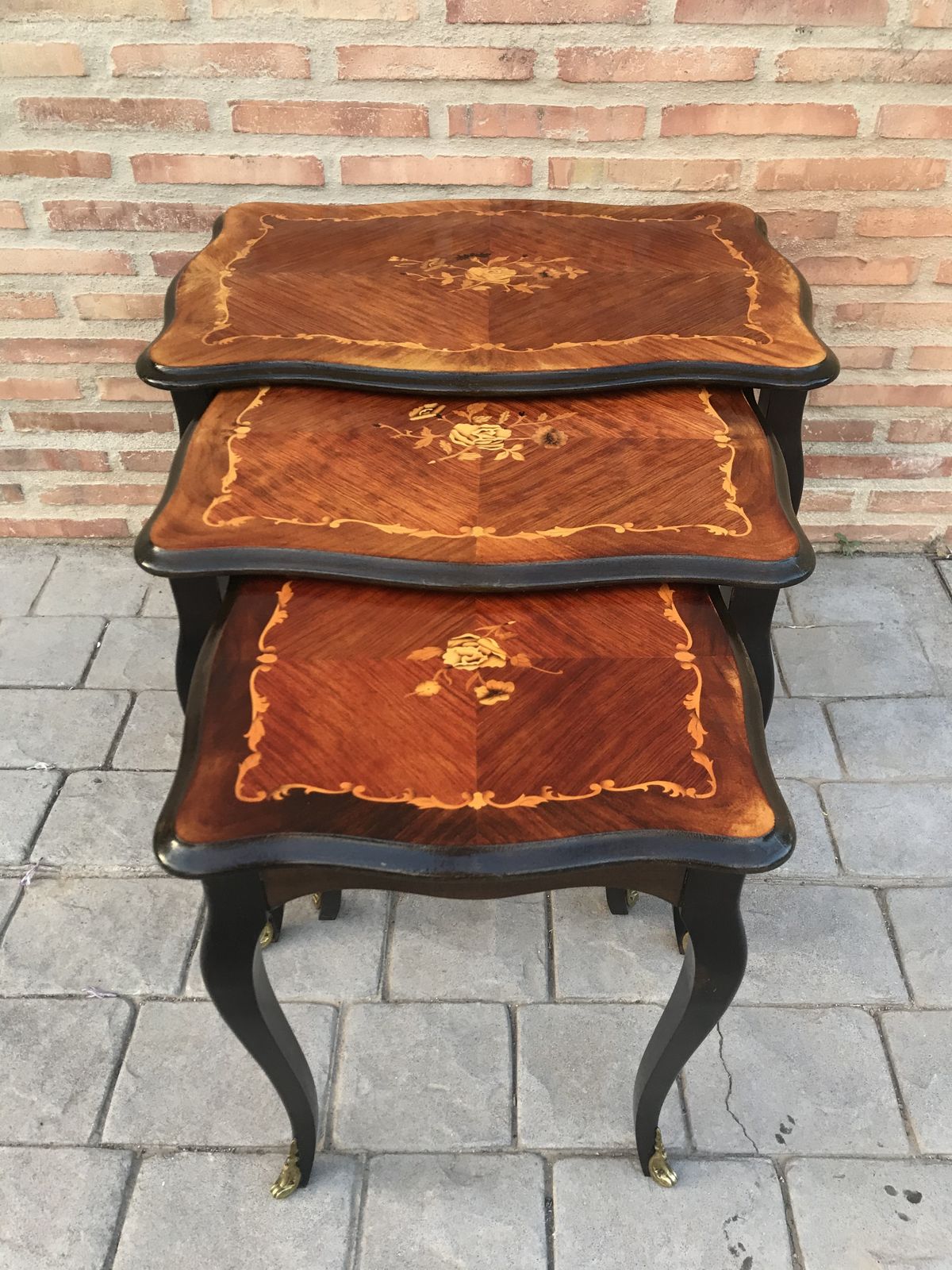 photo furniture 20th Century Nest Of 3 Marquetry Side Tables With Cabriole Shaped Legs