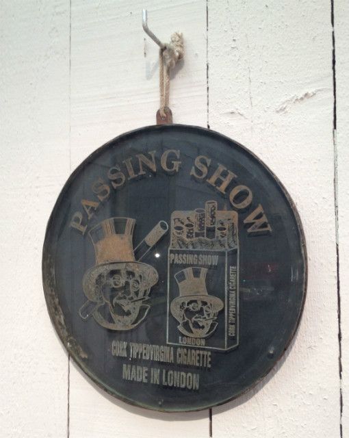 Rare Engraved Glass On Metal Sign From A London Cigarette's Seller. Circa 1900 photo vinterior