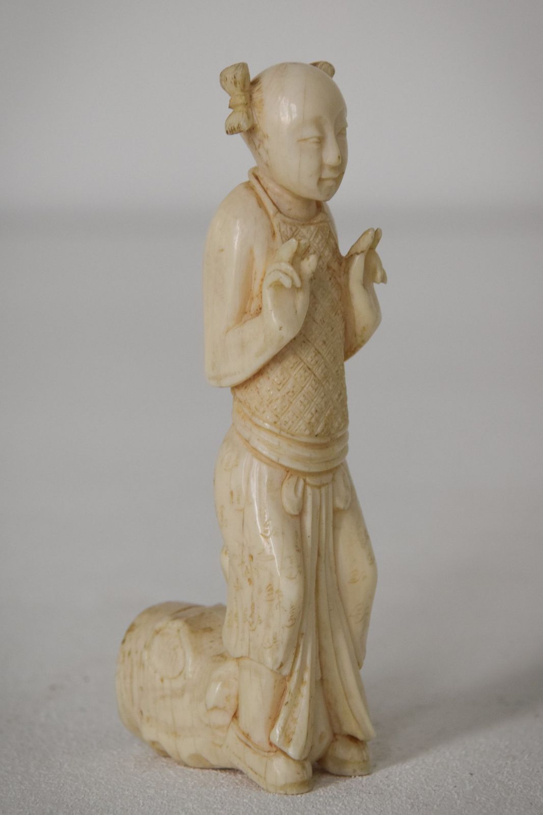 Chinees Gesneden Paraplubaldakijngreep Met Vrouwenfiguur photo furniture