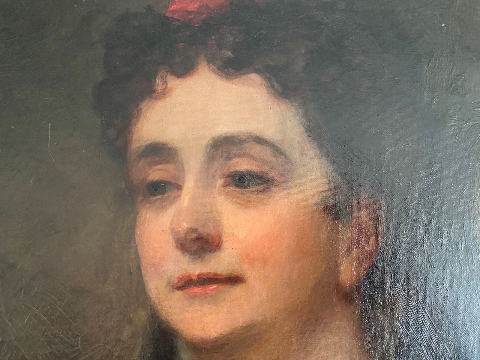 19th Century Oval Portrait Oil Painting Of Lady With Red Hair Ornament By German / Scottish Artist Otto Leyde R.S.A   R.S.W. (1835 1897) photo for sale