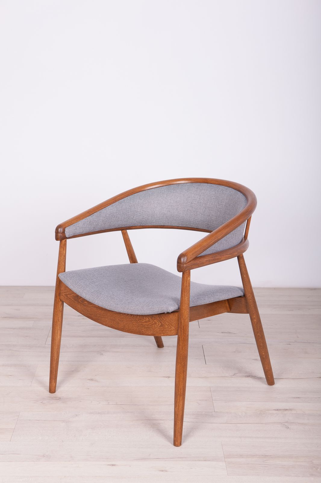 B 3300 Armchair From Fabryka Mebli Giętych Radomsko, 1960s photo buy