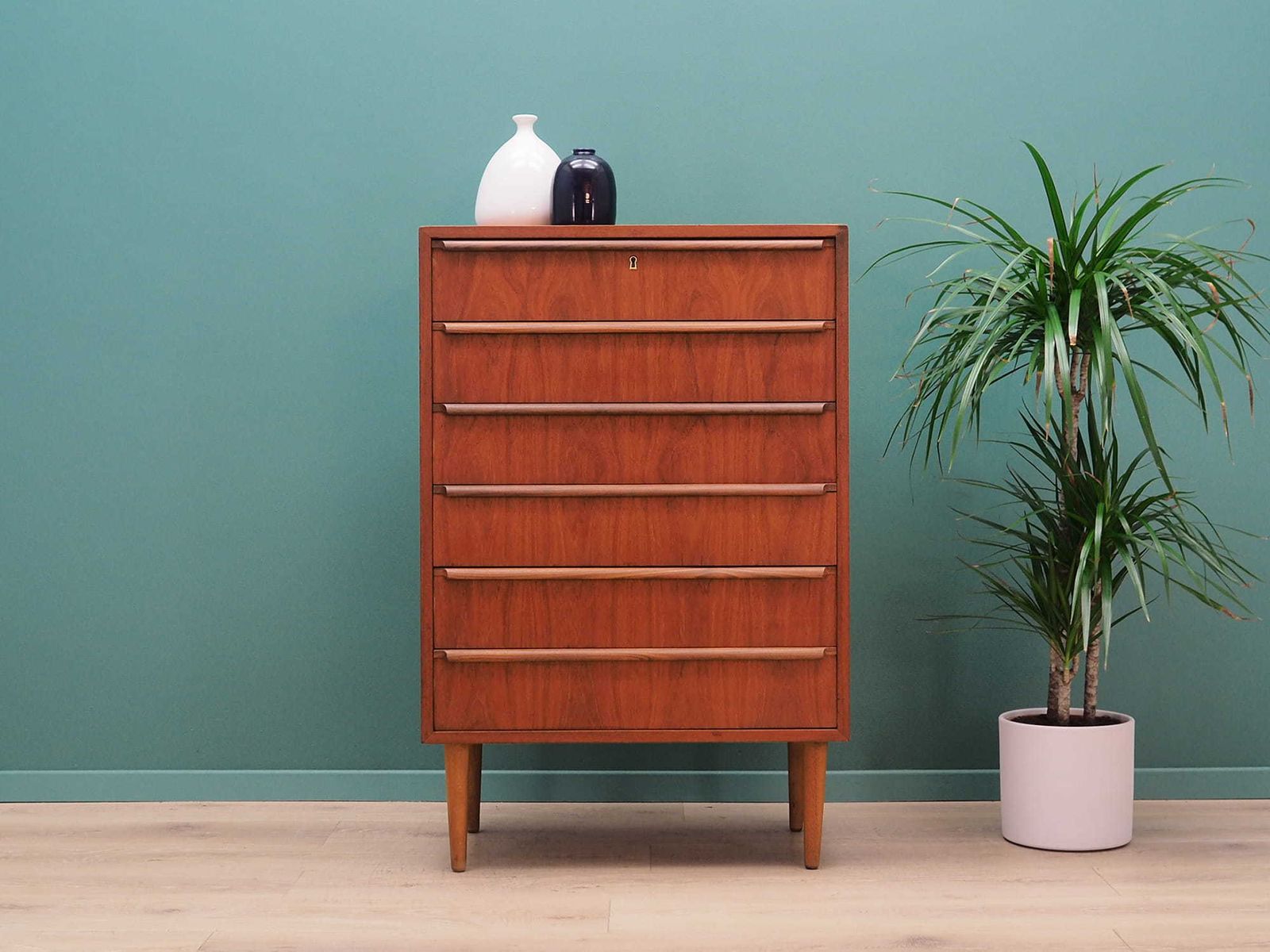 Osakeyhito Vintage Teak Ladekast 60 70 photo furniture