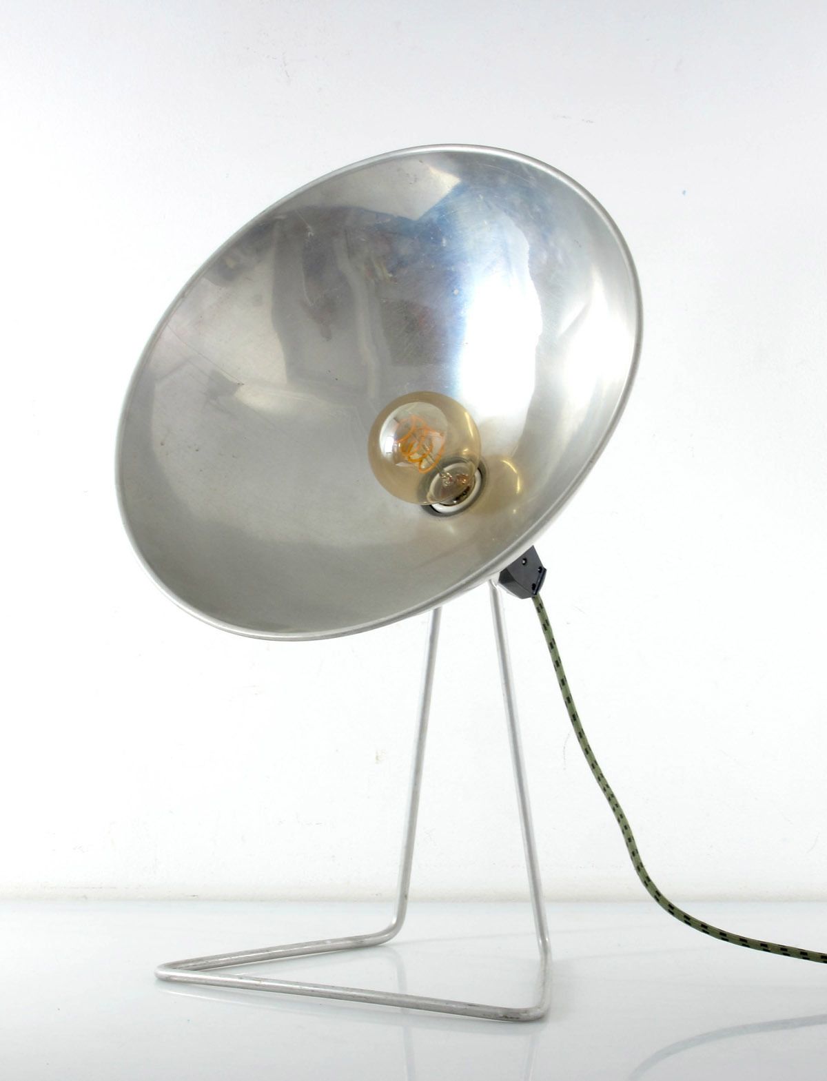 Grote Franse Aluminium Tafellamp photo furniture