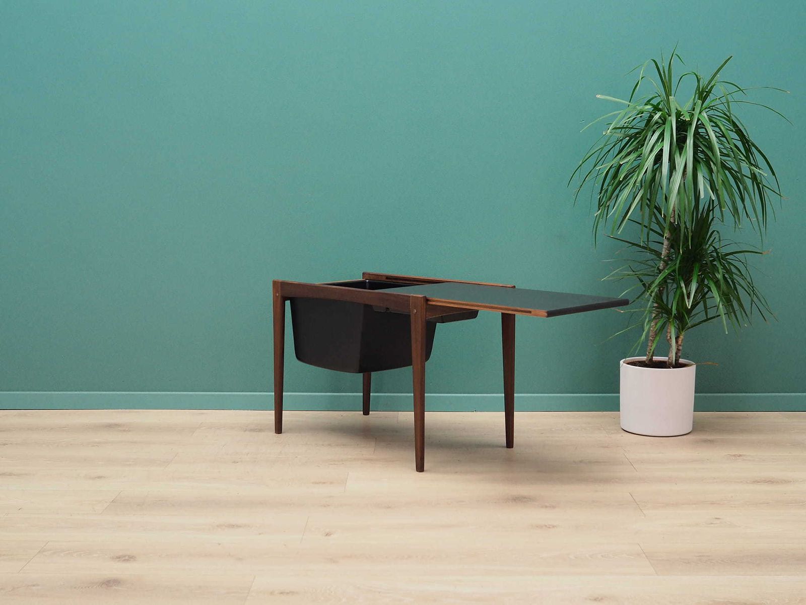 Sewing Table Teak, Danish Design, 60s photo 679.0