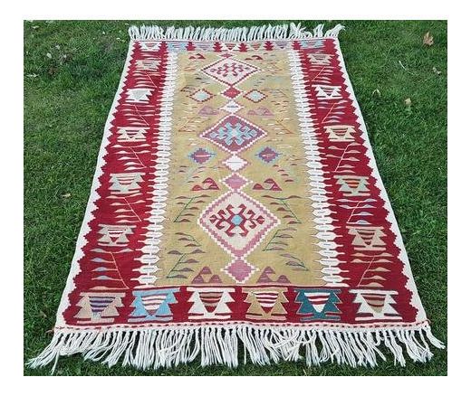 1970s Vintage Turkish Kilim Rug 3′10″ × 5′11″
