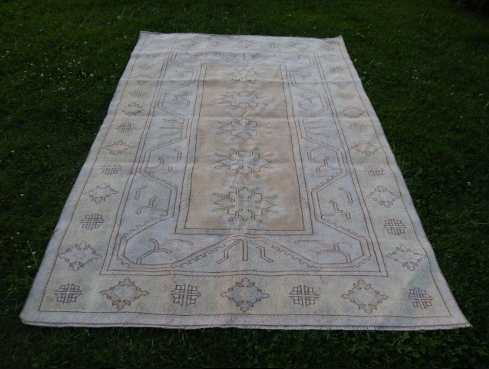 Vintage Hand Knotted Turkish Oushak Rug | Area Rug With Yellow Rich Border photo furniture