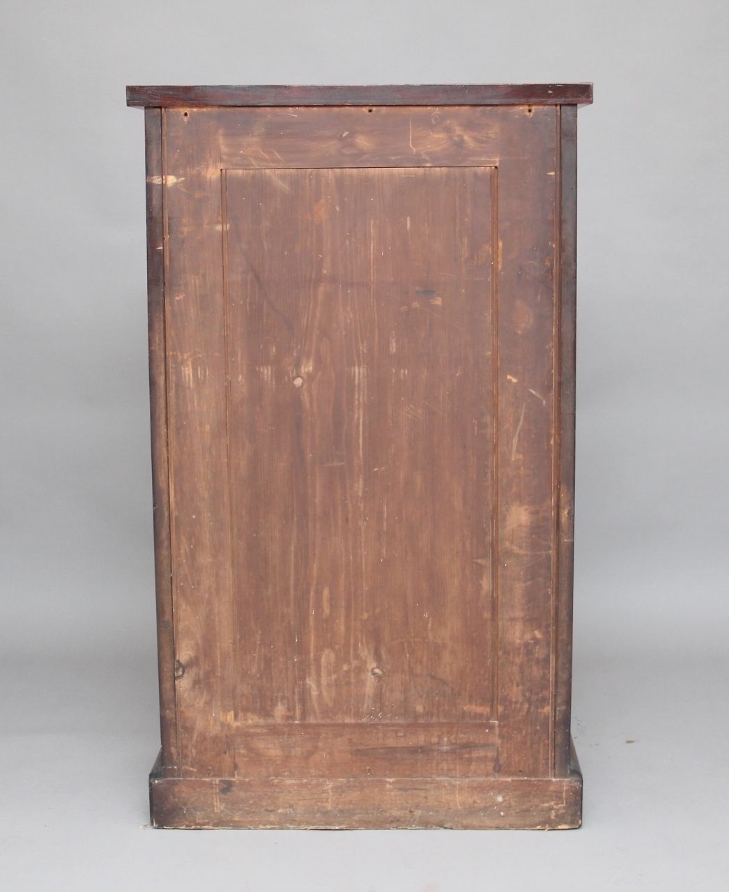 photo buy 19th Century Mahogany Wellington Chest