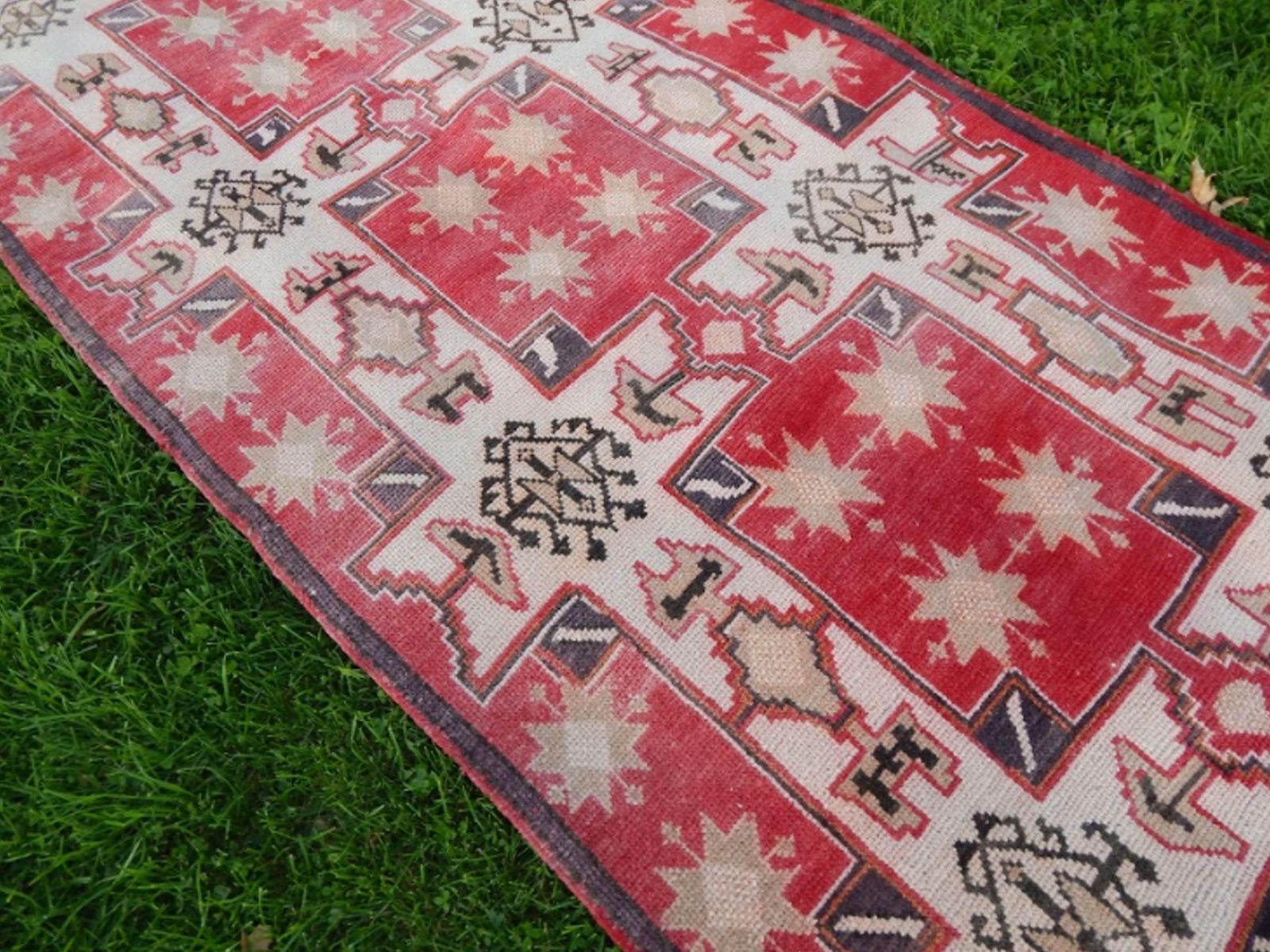 Vintage 1950s Turkish Anatolian Geometric Pastel Wool Wide Runner Oushak Rug 3′9″ × 8′2″ photo vinterior