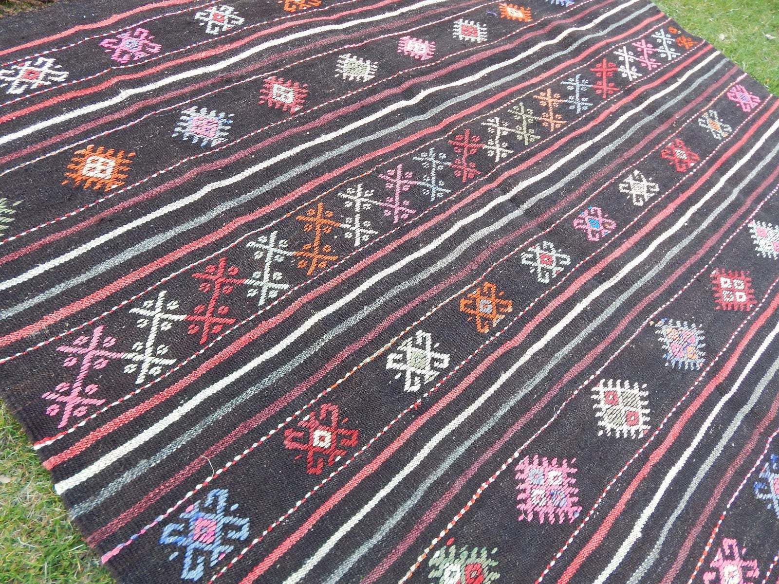 1980s Unique Kurdish Tapis Kilim Tapestry, Vintage Geometric Pattern Tribal Flatweave Kelim, Moroccan Style Rug, 6'11'' X 9'4'' / 211 X 285 Cm photo vinterior