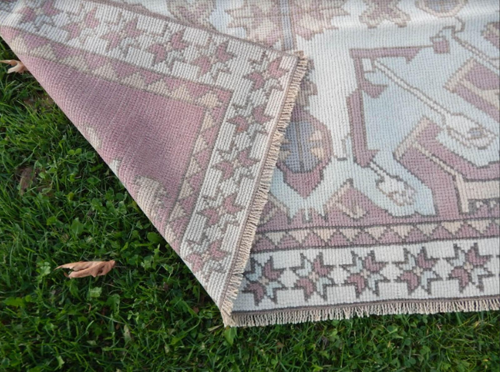 photo for sale Vintage Turkish Kars Rug 3′11″ × 5′6″