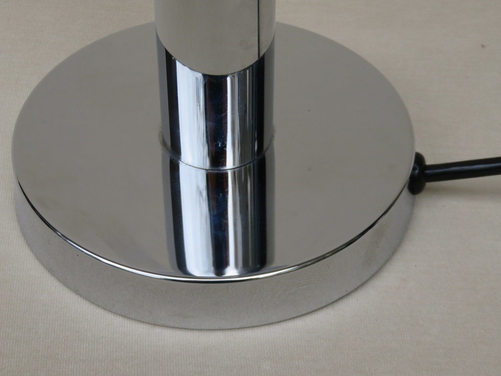 photo vinterior Small Pressed Glass And Chrome Mushroom Table Lamps From Peill & Putzler, 1970s, Set Of 2
