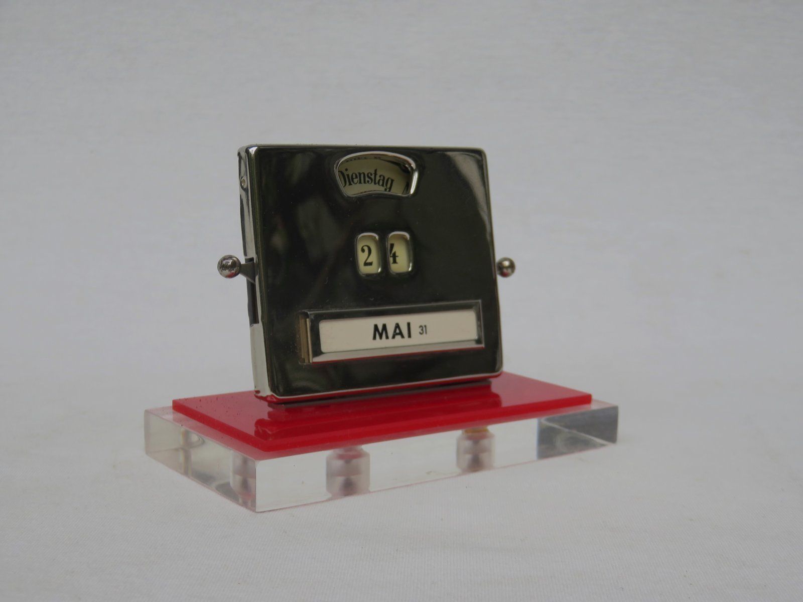 Art Deco Plexiglass And Chrome Plated Perpetual Calendar From Jakob Maul photo vinterior