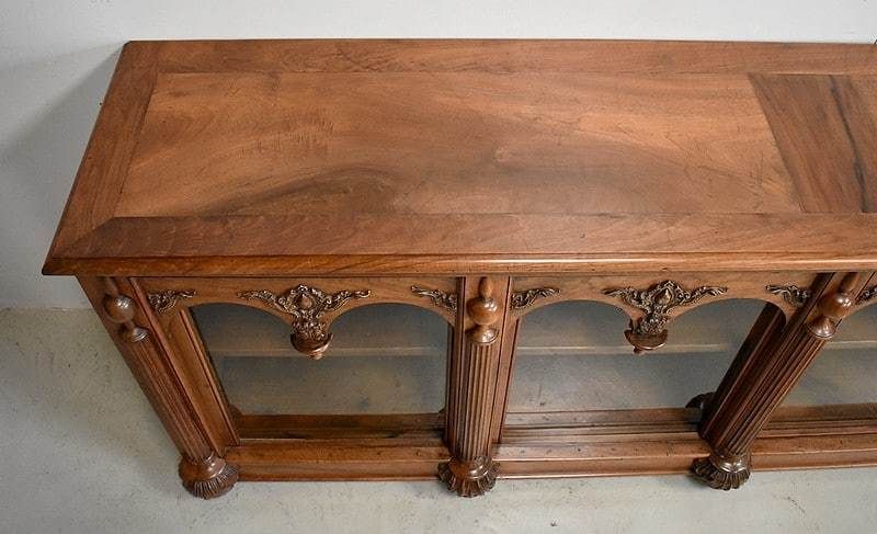 Long Presentation Cabinet, In Walnut, Renaissance Taste   2nd Part Of The 19th Century photo vinterior