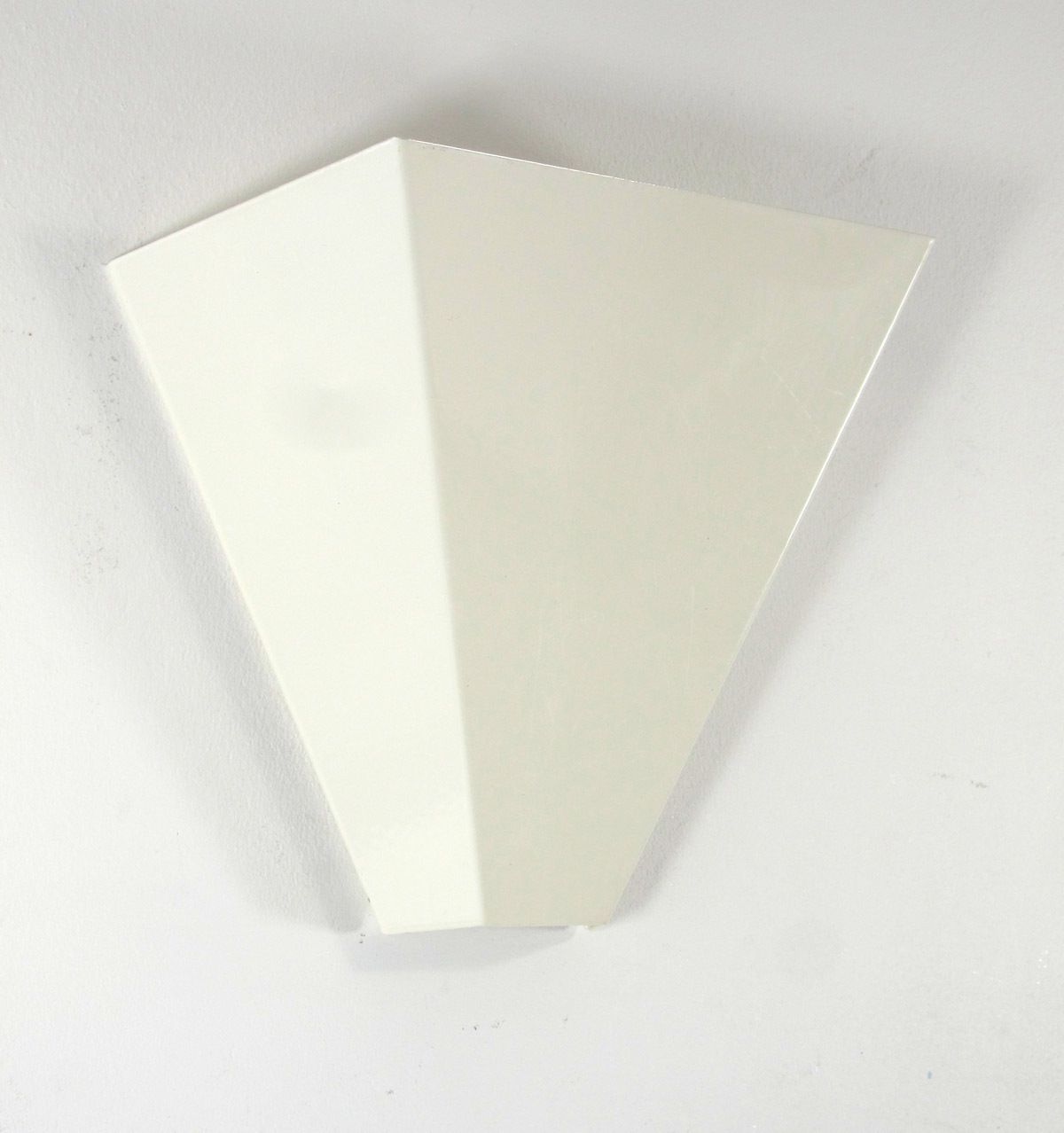 2 Geometrische Vintage Witte Design Wandlampen photo furniture